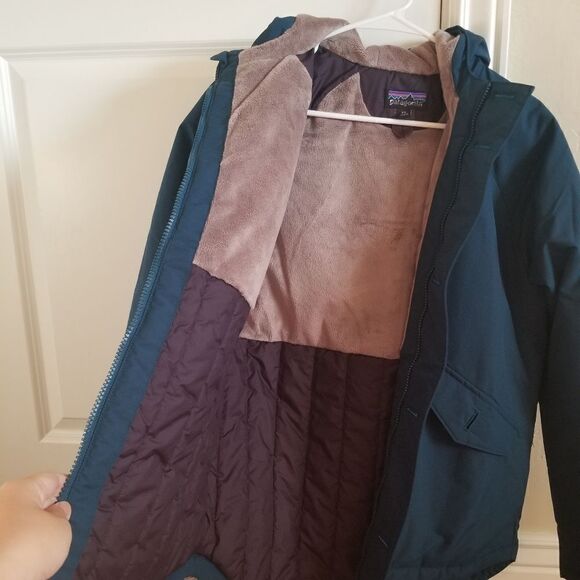 Patagonia Winter Jacket - Picture 6 of 6